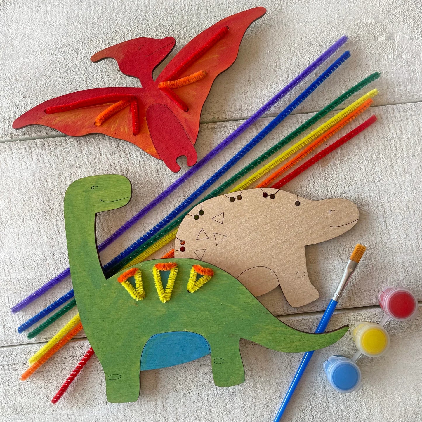 Colorful Dinosaurs – Craft Kit